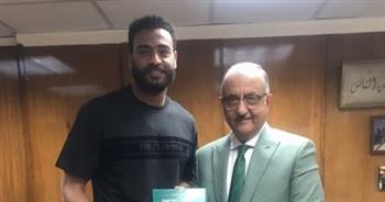 البنك الأهلي يضم محمد أبو جبل حارس مرمى منتخب مصر