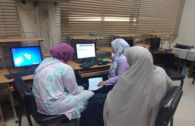 معامل الحاسب الآلى بجامعة الفيوم تستقبل طلاب المرحلة الثالثة لتنسيق القبول بالجامعات 