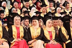   جامعة الأزهر تحتفل بتخريج دفعة اليوبيل الذهبي لكلية طب بنات