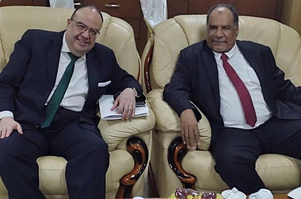 السفير المصري في الخرطوم يلتقي وزير التعليم العالي السوداني