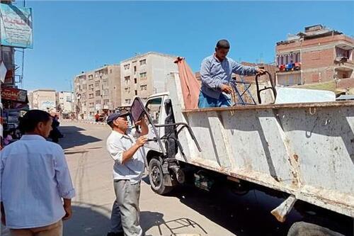 رفع 1000 حالة إشغال طريق مخالف بـ 5 مراكز خلال حملات مكبرة بالبحيرة