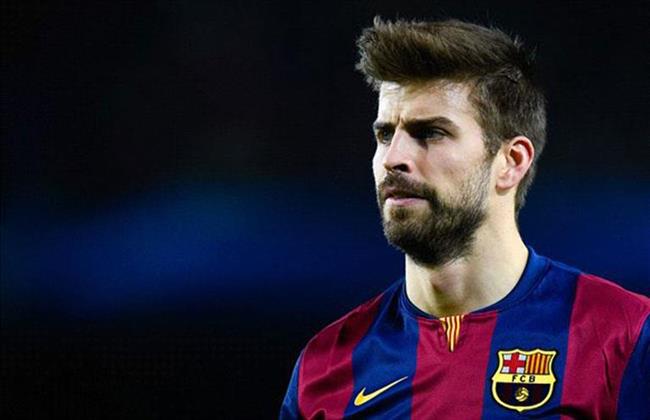 برشلونة ينفي شائعة مسيئة عن بيكيه