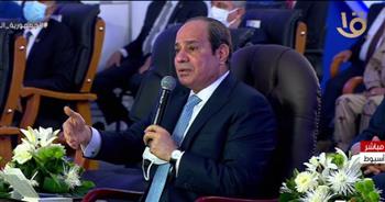   الرئيس السيسى: نحن كمصريين ومفكرين ومثقفين وإعلاميين معنيون بمستقبل مصر واستقرارها