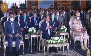   الرئيس السيسى يذكر المشككين فى انجازات مصر: «انظروا لقناة السويس الجديدة الآن»