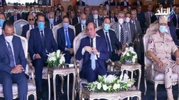 السيسي: لازم تعرفوا إن إحنا لو مفسدين مش هننجح 