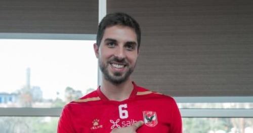 الأهلي يضم الإيطالى لويجى راندازو لصفوف فريق الكرة الطائرة..ويوجه الشكر للاعب أحمد عبد العال