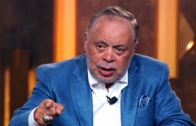 «وداعًا».. أشرف زكي ينعي الملكة إليزابيث الثانية