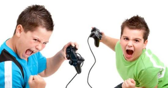 انتبهوا إلى أطفالكم أثناء ألعاب الفيديو.. الإغماء قد ينذر بخطر