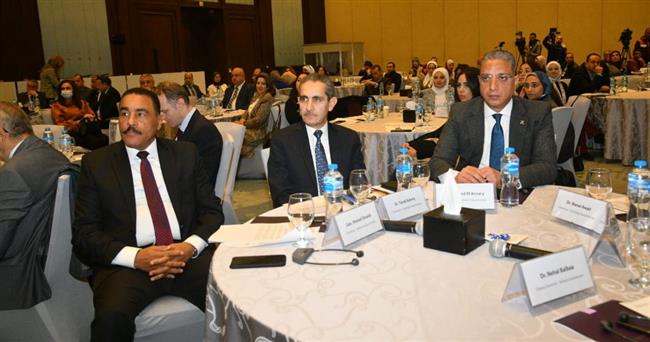 محافظ الغربية يشارك في ورشة العمل لإعداد التقارير الطوعية للمحافظة