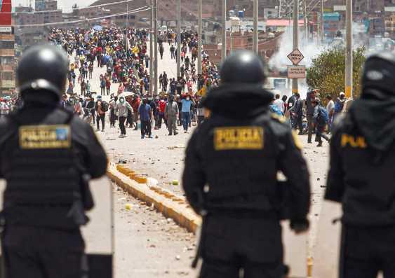 «القاهرة الإخبارية»: مقتل 18 شخصا فى بيرو.. والسلطات تعلن حظر التجوال