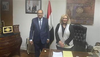 رئيس جامعة سوهاج يجتمع مع رئيس التليفزيون المصري 