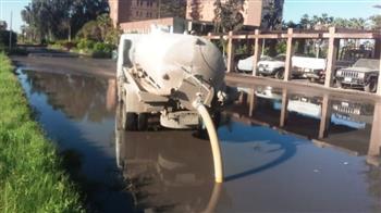   محافظ الإسكندرية: استمرار رفع درجة الطوارئ للتعامل مع مياه الأمطار