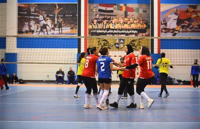 «سيدات طائرة الأهلي» يتأهل إلي نهائي كأس السوبر