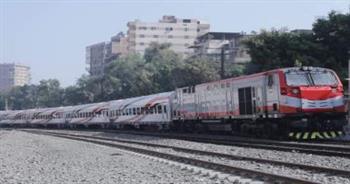 قطارات السكة الحديد على خطوط الوجهين البحرى والقبلى