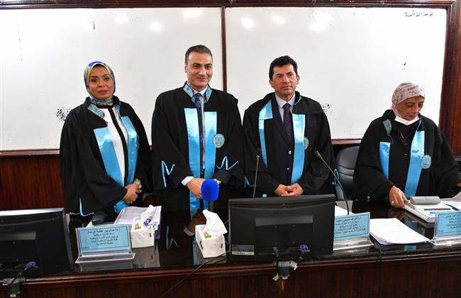 وزير الشباب يناقش رسالة دكتوراه بكلية التربية الرياضية بنات جامعة الإسكندرية