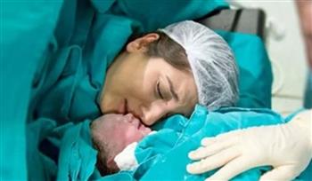   خطورة الولادة القيصرية على الأم والجنين.. متحدث الصحة يوضح