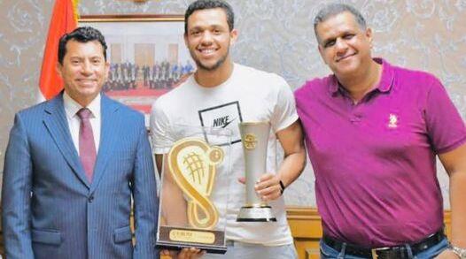 وزير الرياضة يهنىء «مصطفى عسل» لتصدره التصنيف العالمى للإسكواش