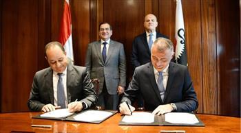 توقيع مذكرة نوايا لخفض الانبعاثات بين وزارة البترول وشركة اينى الايطالية