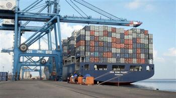   تداول 1500 طن بضائع عامة و237 شاحنة بميناء نويبع البحري في جنوب سيناء