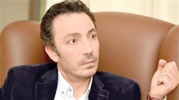 طارق لطفي يبدأ الاستعداد لماراثون دراما رمضان المقبل بـ«مذكرات زوج»