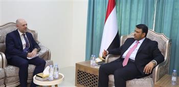   اليمن وبريطانيا يبحثان الجهود الإقليمية والدولية لتحقيق السلام 