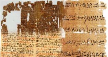اكتشاف بردية كاملة طولها 16 مترا بـ سقارة 