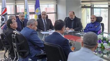 اتحاد الكرة ورابطة الأندية يجتمعان مع كلاتنبرج لمناقشة شكاوى الأندية من أخطاء التحكيم