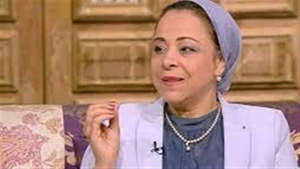 نهاد أبو القمصان: العاملات المصريات في المنازل أغلى في الراتب من الأجنبيات