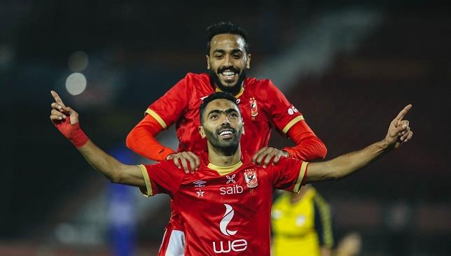 الأهلى ينهى الشوط الأول أمام سموحة بثلاثية نظيفة