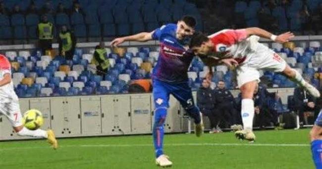 كريمونيزي يتأهل لربع نهائي كأس إيطاليا بالفوز على نابولي 5-4 بركلات الترجيح