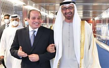 الرئيس السيسي والشيخ محمد بن زايد يشاركان في "مجلس قصر البحر" في أبوظبي