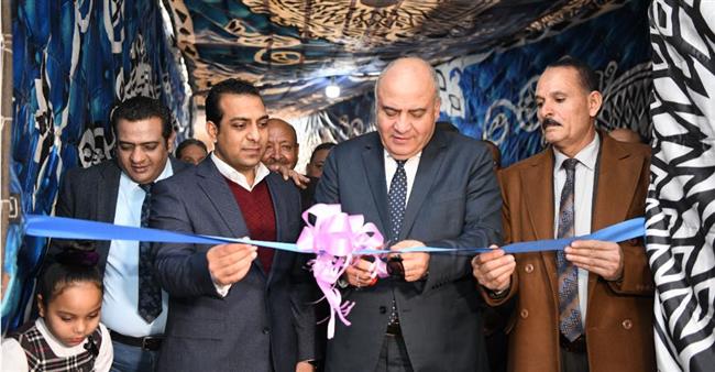 محافظ قنا يفتتح فرع جديد لمعرض أهلا رمضان 