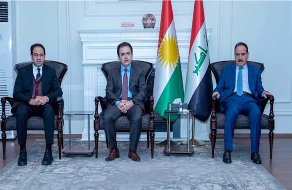 الأمانة العامة لحكماء المسلمين تبحث مع وزير الأوقاف الكردستاني سبل مواجهة الفكر المتطرف