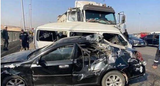 19 مصابا فى انقلاب ميكروباص بصحراوي المنيا