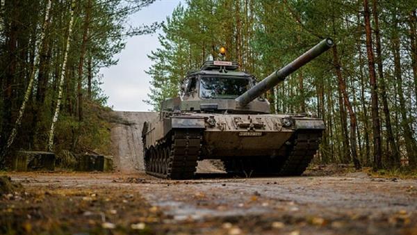 رويترز: البنتاجون سيضغط على وزير الدفاع الألمانى الجديد لتوريد الدبابات إلى أوكرانيا
