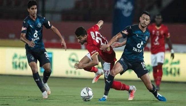 رمضان السيد: توقيت مباراة بيراميدز مزعج للأهلي.. والروح مفقودة عند اللاعبين