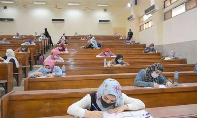 بدء امتحانات الفصل الدراسي الأول بكليات ومعاهد جامعة الإسكندرية