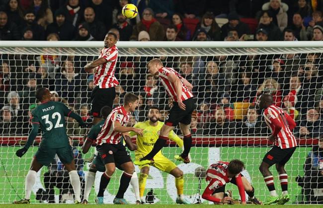 برينتفورد يفوز على ليفربول 3-1 في الدوري الإنجليزي الممتاز لكرة القدم
