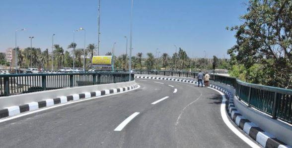 المرور:  غلق كلى لمطلع كوبرى 15 مايو بميدان سفنكس