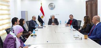 وزير التعليم العالي يبحث سبل دعم التعاون مع شركة مايكروسوفت