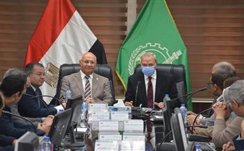 محافظ القليوبية ورئيس جامعة بنها يشهدان نموذج تجربة إخلاء المستشفى الجامعى