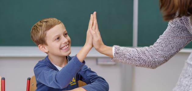 كيف تساعدى طفلك للتخلص من التصرفات والألفاظ السيئة