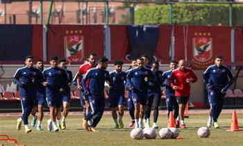 بالأسماء.. غياب 11 لاعبا عن الأهلى أمام الزمالك