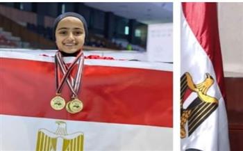   تكريم بطلة بني سويف الفائزة بالمركز الأول في البطولة العربية لرفع الأثقال