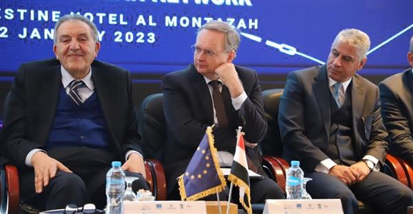 "الاتحاد الأوروبي": رغم الحرب وتعقيداتها لا تزال مصر في وضع مثالي بمجال المنسوجات والجلود