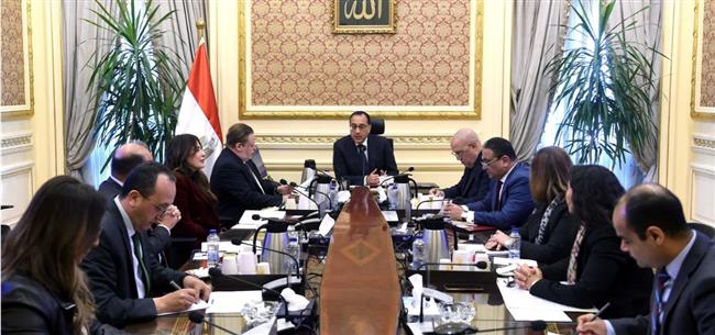 "مدبولي" يستعرض سبل النهوض بنشاط التمويل العقاري وتصدير العقار للخارج