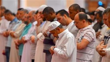   وزير الأوقاف يحذر الأئمة من إعطاء «دروس رمضان» في غير مساجدهم 