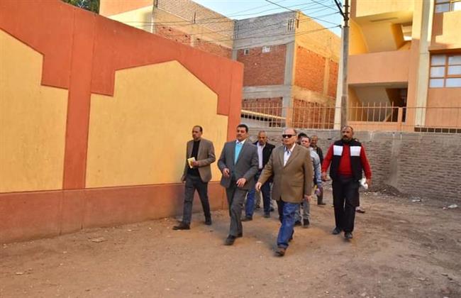 محافظ أسيوط يتفقد أعمال تنفيذ مجمع الصناعات الحرفية بقرية الشامية بمركز ساحل سليم 