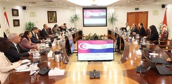 وزير الاتصالات يبحث مع نظيره التونسى تعزيز التعاون الثنائى بين البلدين فى التحول الرقمى 