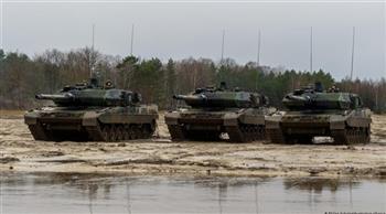   الخارجية الألمانية تضغط على شولتس لتسليم دبابات ليوبارد إلى أوكرانيا